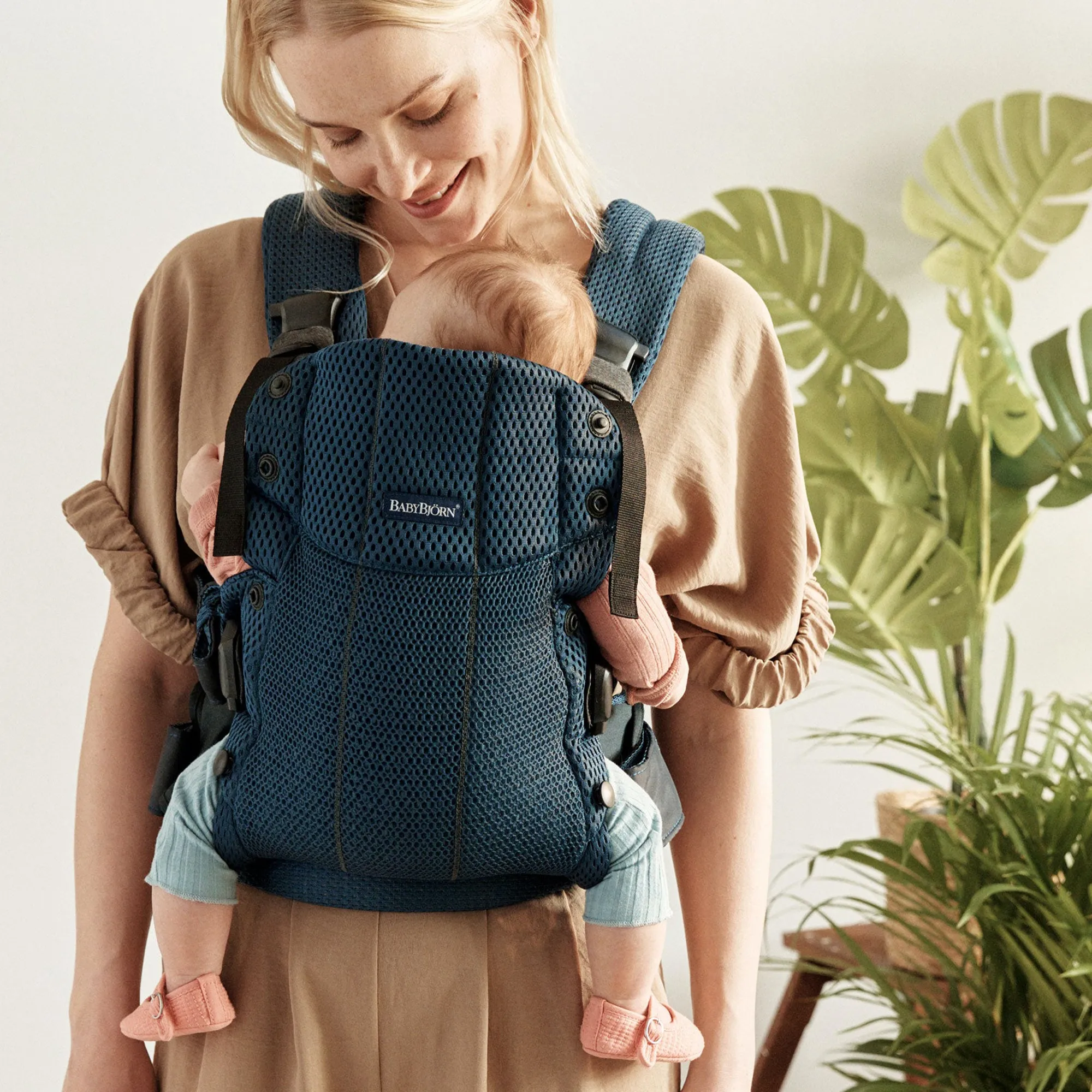 BABYBJÖRN Harmony Baby Carrier (3D Mesh)