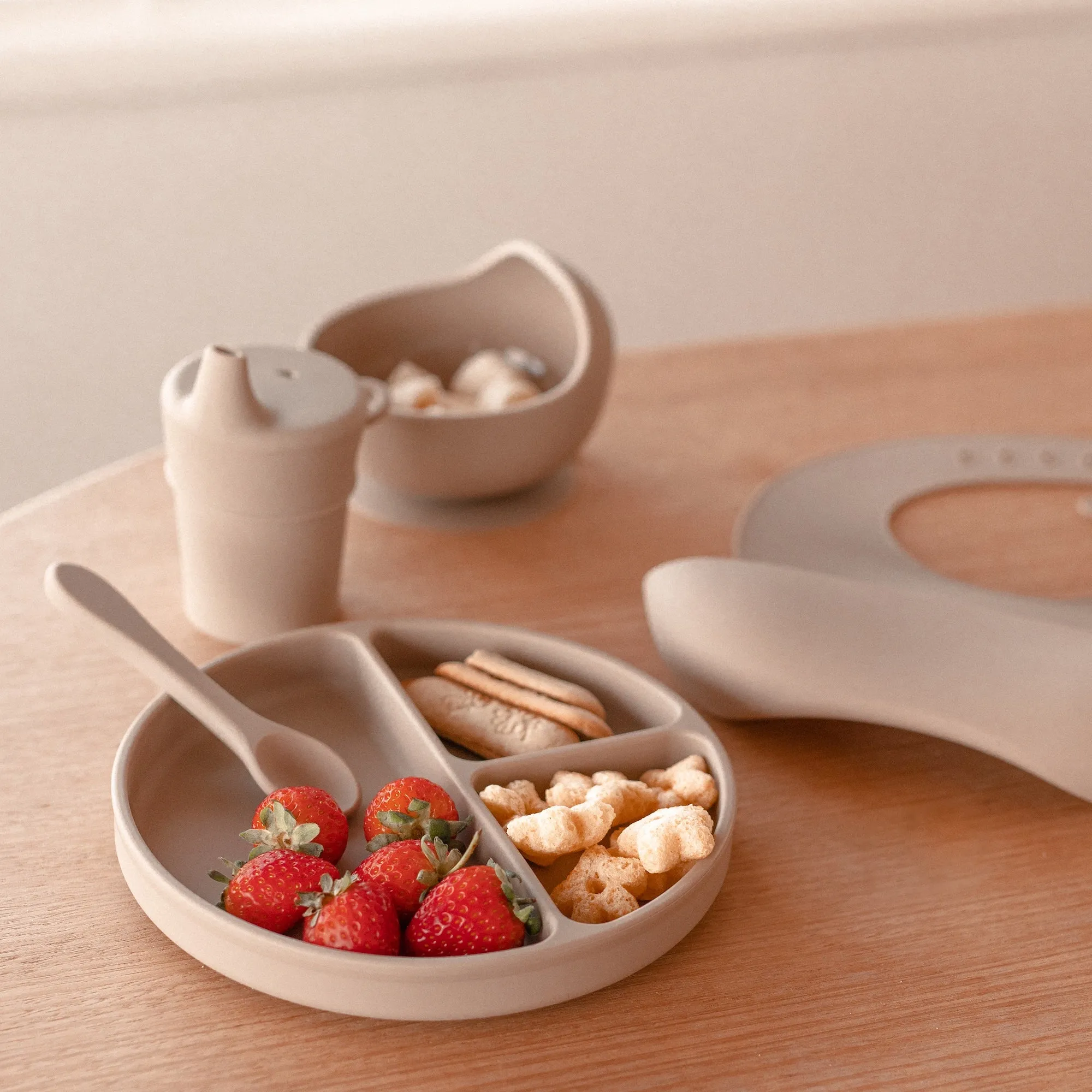 Silicone Baby Feeding Set — Sand Dune